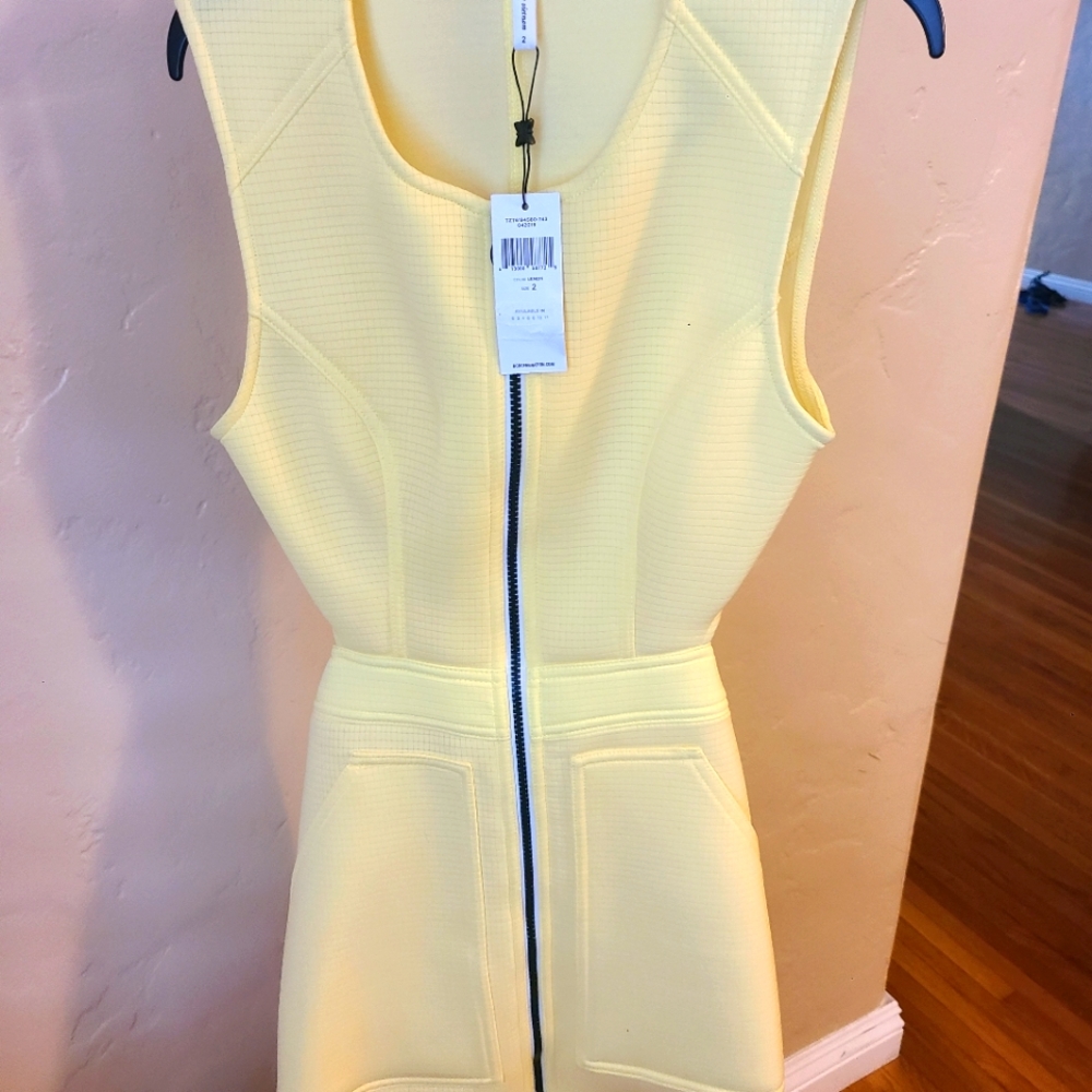 NWT! BCBGeneration Zip-Front Dress In Lemon 🍋Size 2